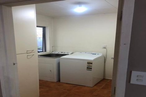 Photo of property in 136 Mahia Road, Wattle Downs, Auckland, 2103