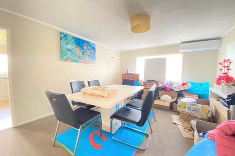 Photo of property in 87 Flat Bush Road, Clover Park, Auckland, 2023
