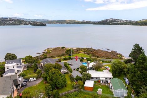 Photo of property in 7 Motukaraka Point, Pauatahanui, Porirua, 5381