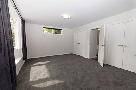 Photo of property in 25 Taupaki Road, Taupaki, Henderson, 0782