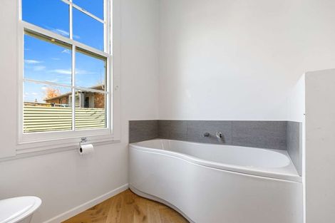 Photo of property in 222 Clayton Road, Pukehangi, Rotorua, 3015