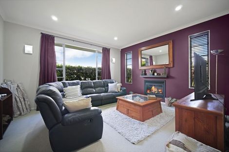Photo of property in 43 Matarangi Road, East Tamaki, Auckland, 2013