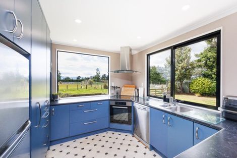 Photo of property in 69 Reid Line East, Aorangi, Feilding, 4775