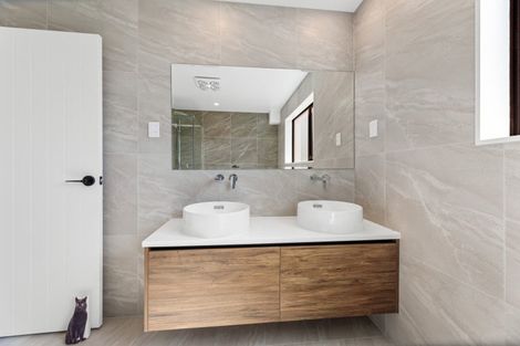 Photo of property in 16 Otohikawa Avenue, Glenbrook, Waiuku, 2681