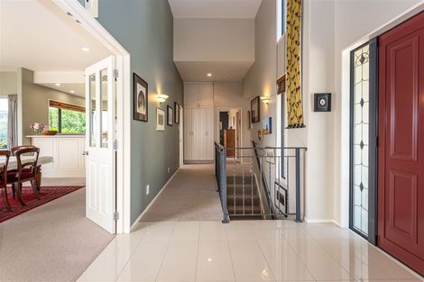 Photo of property in 4 Avery Place, Redcliffs, Christchurch, 8081