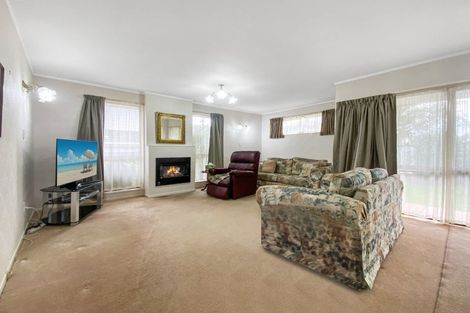 Photo of property in 8a Beauchamp Street, Karori, Wellington, 6012