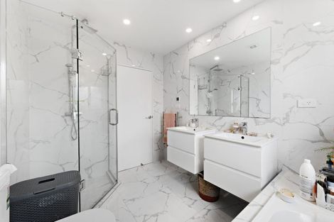 Photo of property in 13 Ahorangi Road, Silverdale, 0932