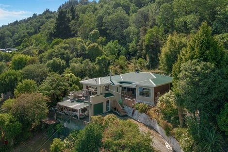 Photo of property in 20 Suffolk Street, Picton, 7220