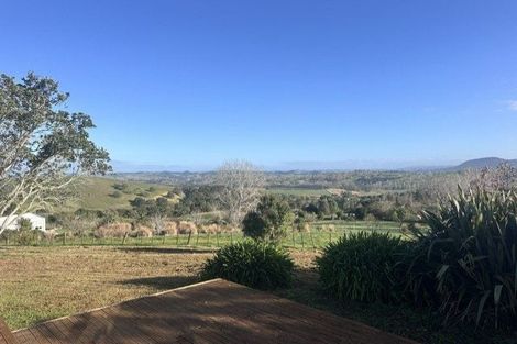 Photo of property in 401 Oneriri Road, Kaiwaka, 0573