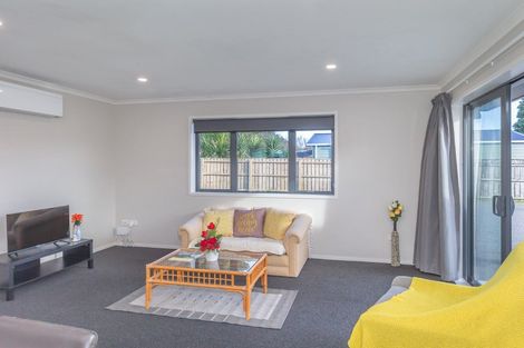Photo of property in 5a Mckenzie Street, Levin, 5510
