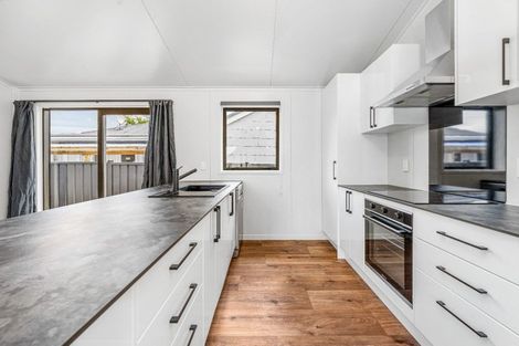 Photo of property in 4 Matipo Street, Tokomaru, 4474