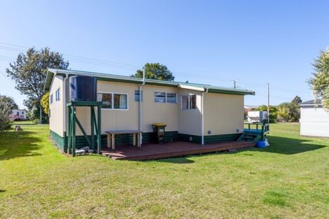 Photo of property in 60 Captain Cook Road, Cooks Beach, Whitianga, 3591