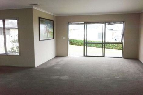 Photo of property in 5 Northpoint Way, Bell Block, New Plymouth, 4312