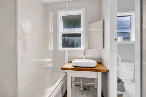 Photo of property in 3 Pacey Avenue, Hawera, 4610