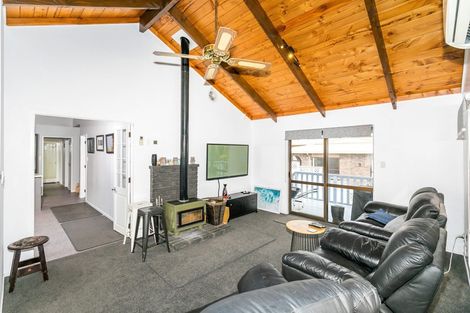 Photo of property in 15 Carew Street, Nawton, Hamilton, 3200