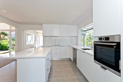 Photo of property in 4 Cliff Road, Torbay, Auckland, 0630