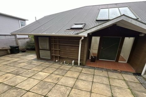 Photo of property in 9 Jenness Grove, Harbour View, Lower Hutt, 5010