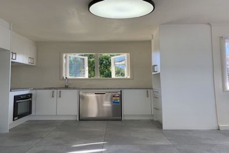 Photo of property in 9 Gifford Avenue, Wesley, Auckland, 1041