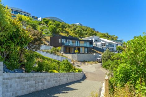 Photo of property in 24 Commodore Place, Britannia Heights, Nelson, 7010