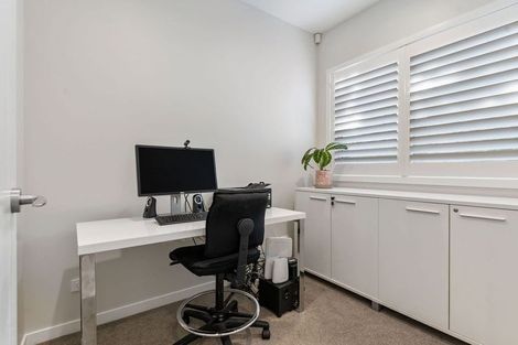 Photo of property in 284e Schnapper Rock Road, Schnapper Rock, Auckland, 0632