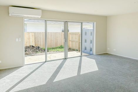 Photo of property in 9/70 Clevedon Road, Papakura, 2110