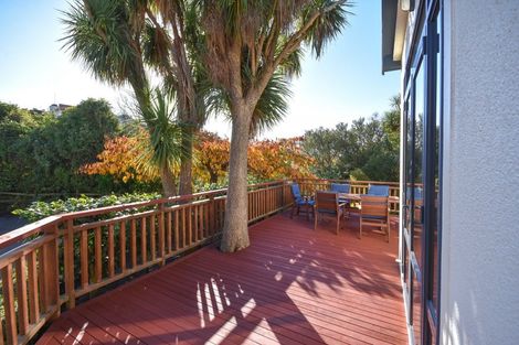 Photo of property in 12 Strathmore Crescent, Roslyn, Dunedin, 9010