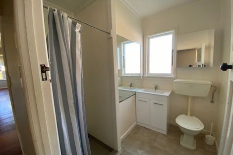 Photo of property in 104 Ferguson Street, West End, Palmerston North, 4412