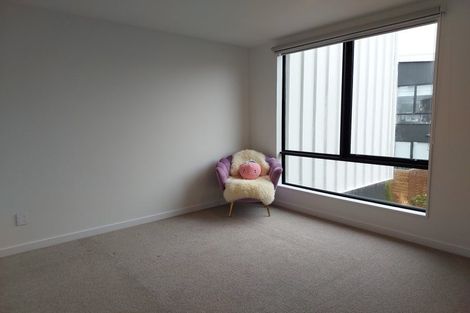 Photo of property in 2/210 Karori Road, Karori, Wellington, 6012