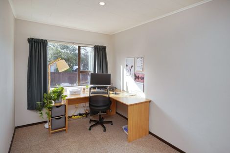 Photo of property in 145 Royal Park Drive, Parklands, Christchurch, 8083