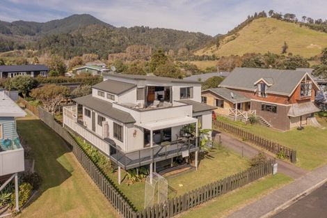 Photo of property in 4a Moray Place, Whiritoa, Whangamata, 3691