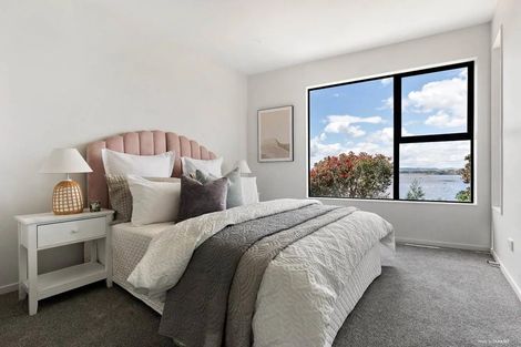 Photo of property in 6/24 Carnoustie Drive, Wattle Downs, Auckland, 2103