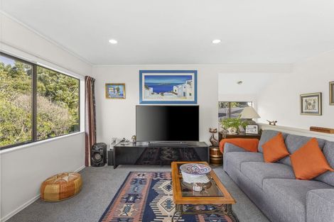 Photo of property in 4/244 Onewa Road, Birkenhead, Auckland, 0626