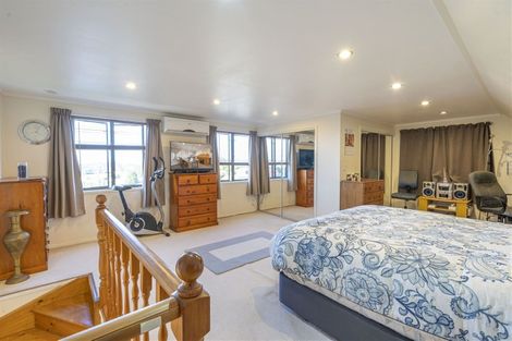 Photo of property in 457 Don Buck Road, Massey, Auckland, 0614