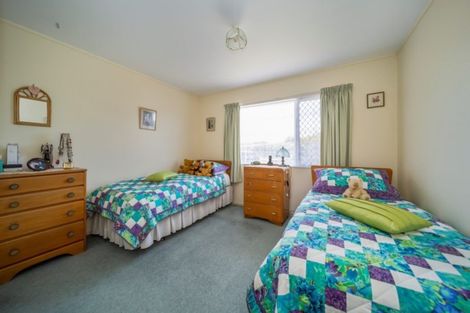 Photo of property in 1b Walmer Grove, Bell Block, New Plymouth, 4312