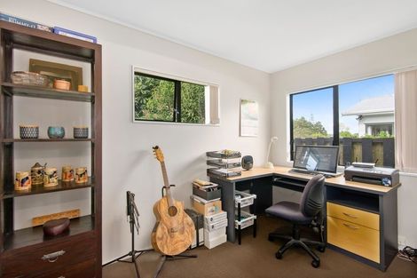 Photo of property in 7a Burt Road, Mount Wellington, Auckland, 1051