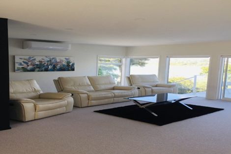 Photo of property in 52 Seaview Road, Paremata, Porirua, 5024
