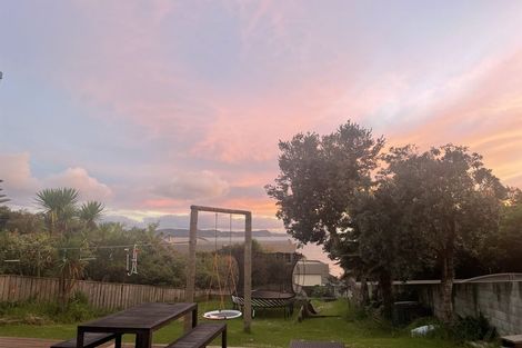 Photo of property in 69 Duncansby Road, Stanmore Bay, Whangaparaoa, 0932