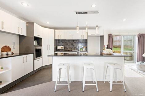 Photo of property in 3 Clady Drive, Flat Bush, Auckland, 2019