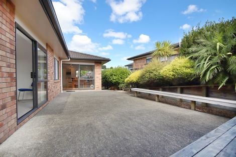 Photo of property in 8 Vintage Drive, Henderson, Auckland, 0612
