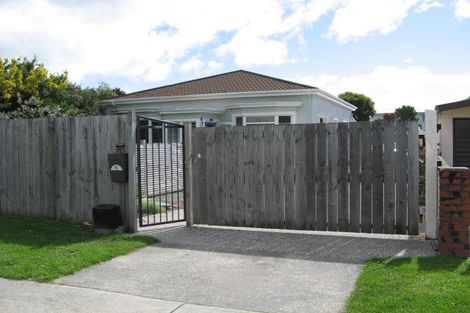 Photo of property in 15 Roto Street, Tahunanui, Nelson, 7011