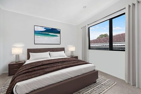 Photo of property in 1 Kendall Court, Wattle Downs, Auckland, 2103