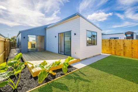 Photo of property in 9 Hoia Street, Papakura, 2110