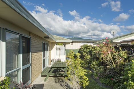 Photo of property in 1416b Cameron Road, Greerton, Tauranga, 3112