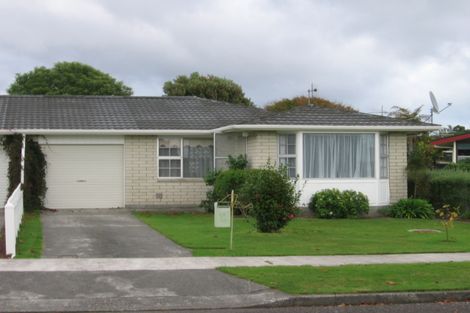 Photo of property in 9b Andrew Street, Waikanae, 5036