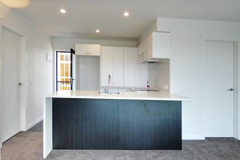 Photo of property in 6/764 Beach Road, Browns Bay, Auckland, 0630