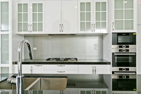 Photo of property in 23a Kyle Road, Greenhithe, Auckland, 0632