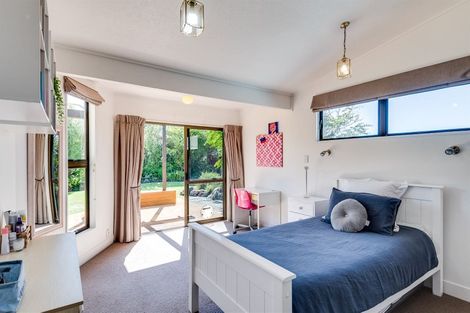 Photo of property in 6 Le Quesne Road, Bay View, Napier, 4104