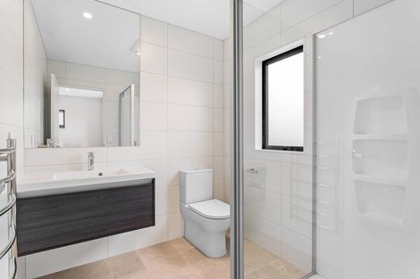 Photo of property in 20 Port Way, Rosehill, Papakura, 2113