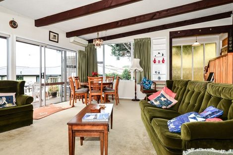 Photo of property in 100 Forest Lake Road, Forest Lake, Hamilton, 3200