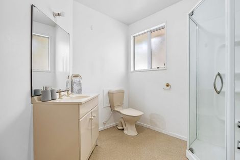 Photo of property in 2 Colman Avenue, Sockburn, Christchurch, 8042